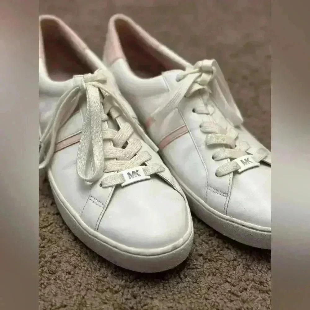 MICHAEL KORS Irving Two-Tone Sneakers in Leather pink and white size 10